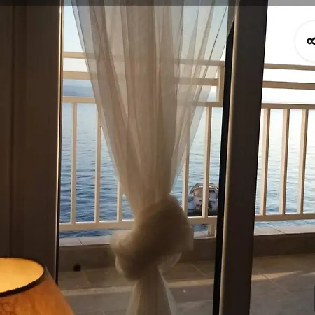 Sea View Boutique Αμάρυνθος